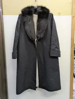 毛皮·シルクロングコート·ブラックのサムネイル