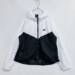 ナイキ♦︎ナイロンジャケット ウインドブレーカー XL 白黒 フード付き