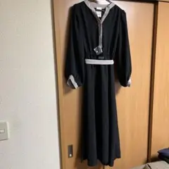 配色　ロングワンピース　　ブラック