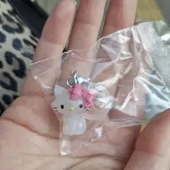 ハローキティ　めじるしアクセサリー　チャーミーキティ
