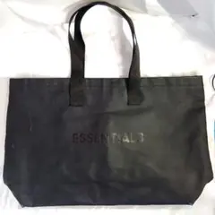 ESSENTIALS ブラック トートバッグ