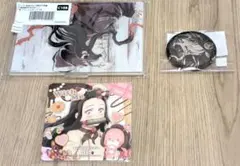 鬼滅の刃 竈門禰豆子 アクリルスタンド・缶バッジ