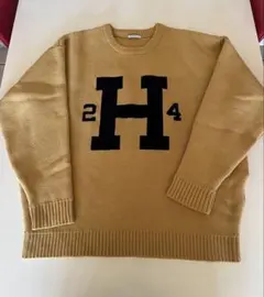 BAYFLOWマスタード色 H刺繍 ビッグニットセーター 新品