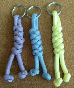 バンドメイド　パラコードキーホルダー