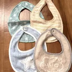 コットン製スタイ4枚セット　よだれかけ　タオル地　まとめ売り