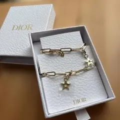 DIOR チャーム ゴールドカラー スター CDロゴのサムネイル