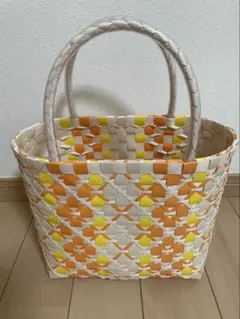 Item thumbnail for item c66c85cd-f05e-430c-9d65-178a130ec530