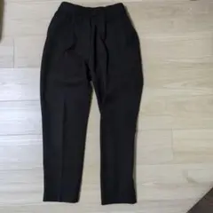ピエロ　黒　PS　テーパードパンツ