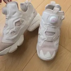 Reebok Instapump Fury ホワイト/ベージュ　ポンプフューリー