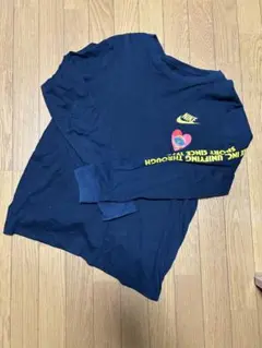 Nike ネイビー 長袖シャツ