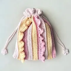 編み物 巾着 ポーチ フリル 大きめ ハンドメイド 手編み メイクポーチ