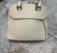 美品❣️JILL STUART 2way ショルダーバッグ アイボリーのサムネイル