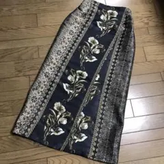 アメリビンテージ花柄ジャガードロングラップ巻きスカート紺ネイビー
