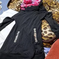 Datura　花柄ビジューパーカー　即日発送可能