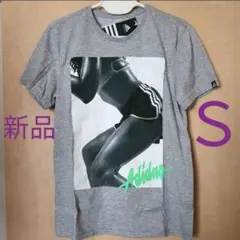 アディダス  Ｔシャツ グレー 新品 未使用 紙タグ付き