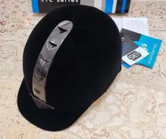 Item thumbnail for item c67ccd8f-d389-4fd4-be44-ba9e1f029cb9