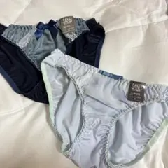 レディース　サイズM ネイビー　水色　ブルー　花柄　ショーツ