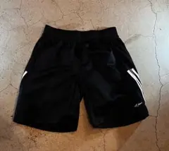 adidas Parleyブラック ハーフパンツ　サイズ160