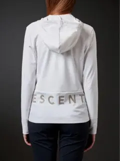 新品タグ付き♡DESCENTE GOLF UVパーカーのサムネイル