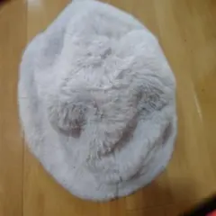 WEGOライトグレー ファーキャップ Fサイズ