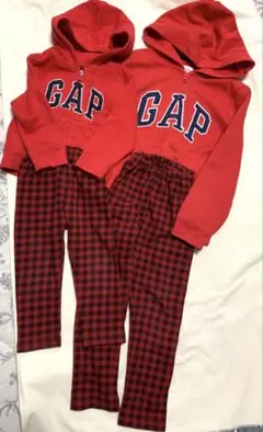 GAP キッズ フード付きパーカーセット 赤　120 90