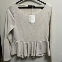 マーキュリーデュオ　ペプラムトップスのサムネイル