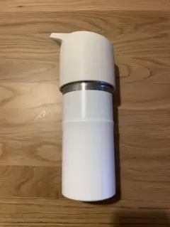 【美品】冷やしたまま持ち運べる ペットボトル用保冷ホルダー