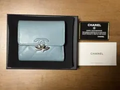 CHANEL 三つ折り財布 ライトブルー