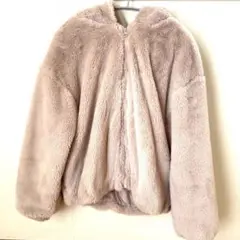 ピンクファーコート