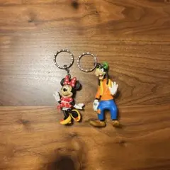 ディズニー　ミニー　グーフィー　キーホルダー
