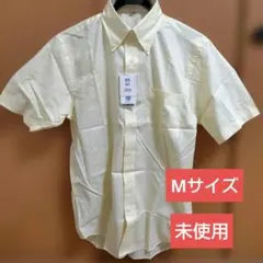 ユニクロ半袖ビジネスシャツのサムネイル