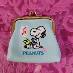 大人気　スヌーピー　刺繍　 がま口　ポーチ　 新品　SNOOPY