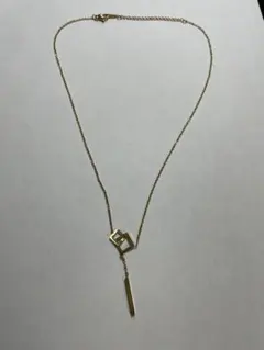 ゴールド 幾何学デザイン ネックレス