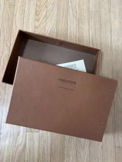 Louis Vuitton ブラウン 箱 大