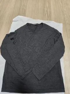 vネック ニット