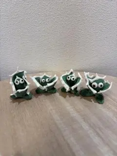 ハンドメイド 粘土 ミニチュア アガベ風置物 4個セットのサムネイル