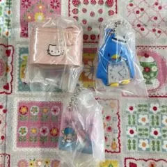 サンリオキャラクターズ レトロミニチュアチャーム キティ バニティ 他3点セット