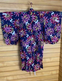 美品！　キッズ　浴衣　綿　ネイビー　紺　花火　うさぎ　肩上げ　腰上げ