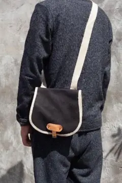 希少】FRANK LEDER ジャーマンレザー ショルダーバッグ - メルカリ