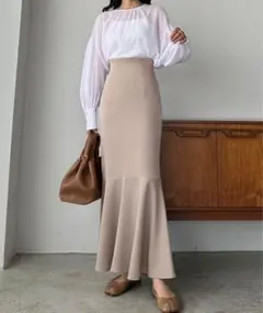 Louere／薄手ハイウエストフレアマーメイドスカート グレイッシュベージュ　S
