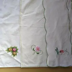 ヴィンテージ刺繍入りランチョンマット ホワイト生成り　アンティーク　6枚セット