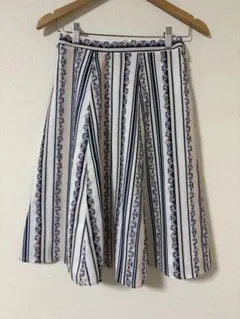 tocco closet 花柄ストライプ フレアスカートのサムネイル