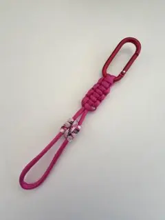 パラコード ストラップ ピンク カラビナ付き　ペットボトルホルダー