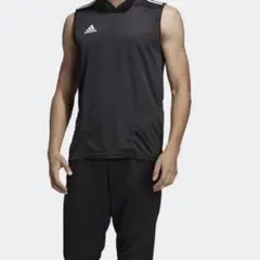 adidas タンクトップ　トレーニングジャージー スリーブレス DT5401