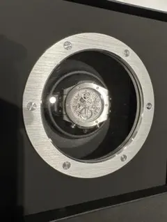 HUBLOT ウブロ　ビッグバン　ウニコ　ブラック&ホワイト日本限定モデルのサムネイル