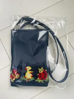 新品タグ付　フェイラー　ハイジ柄　スマホショルダー