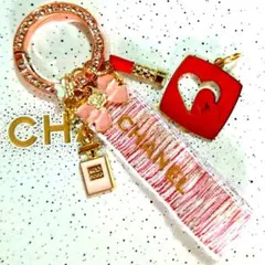 みい様ご専用♥CHANEL　バレンタインハートチャーム♡リボンチャーム ♡のサムネイル