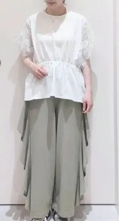サマンサモスモス　カットワーク刺繍ドッキングTシャツのサムネイル