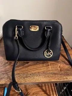 Michael Kors 黒 ハンドバッグ