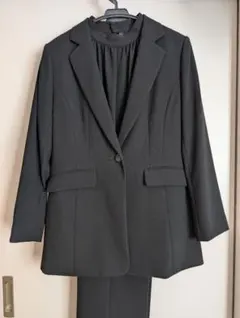 大幅値下げ！新品レディース洗える黒フォーマル3点セット（サイズ13AR）